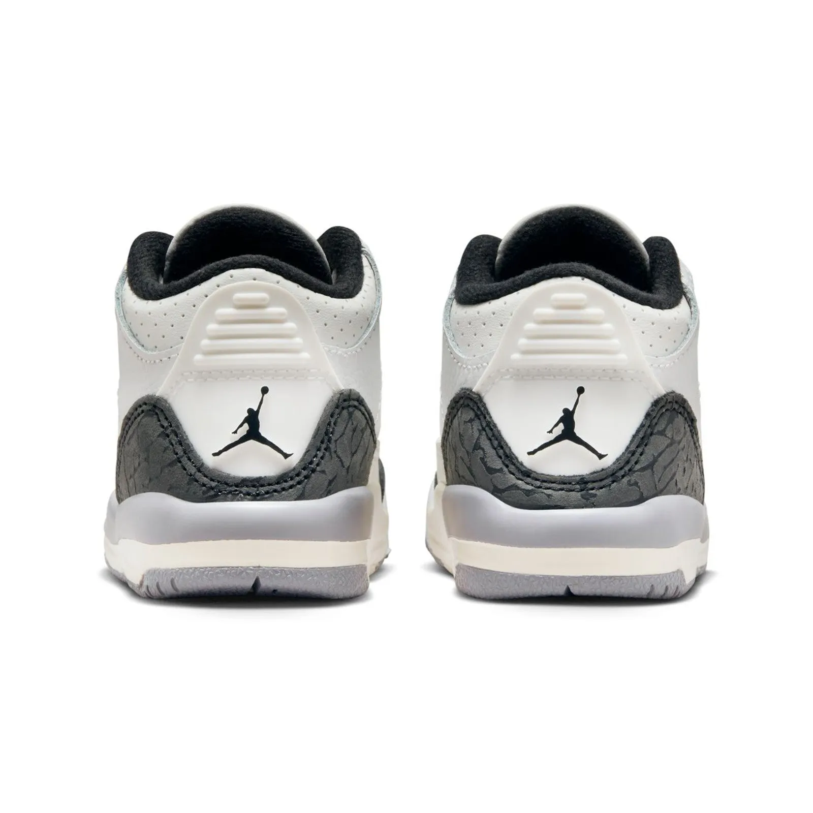 Air Jordan 3 Retro "Cement Grey" DM0968-106