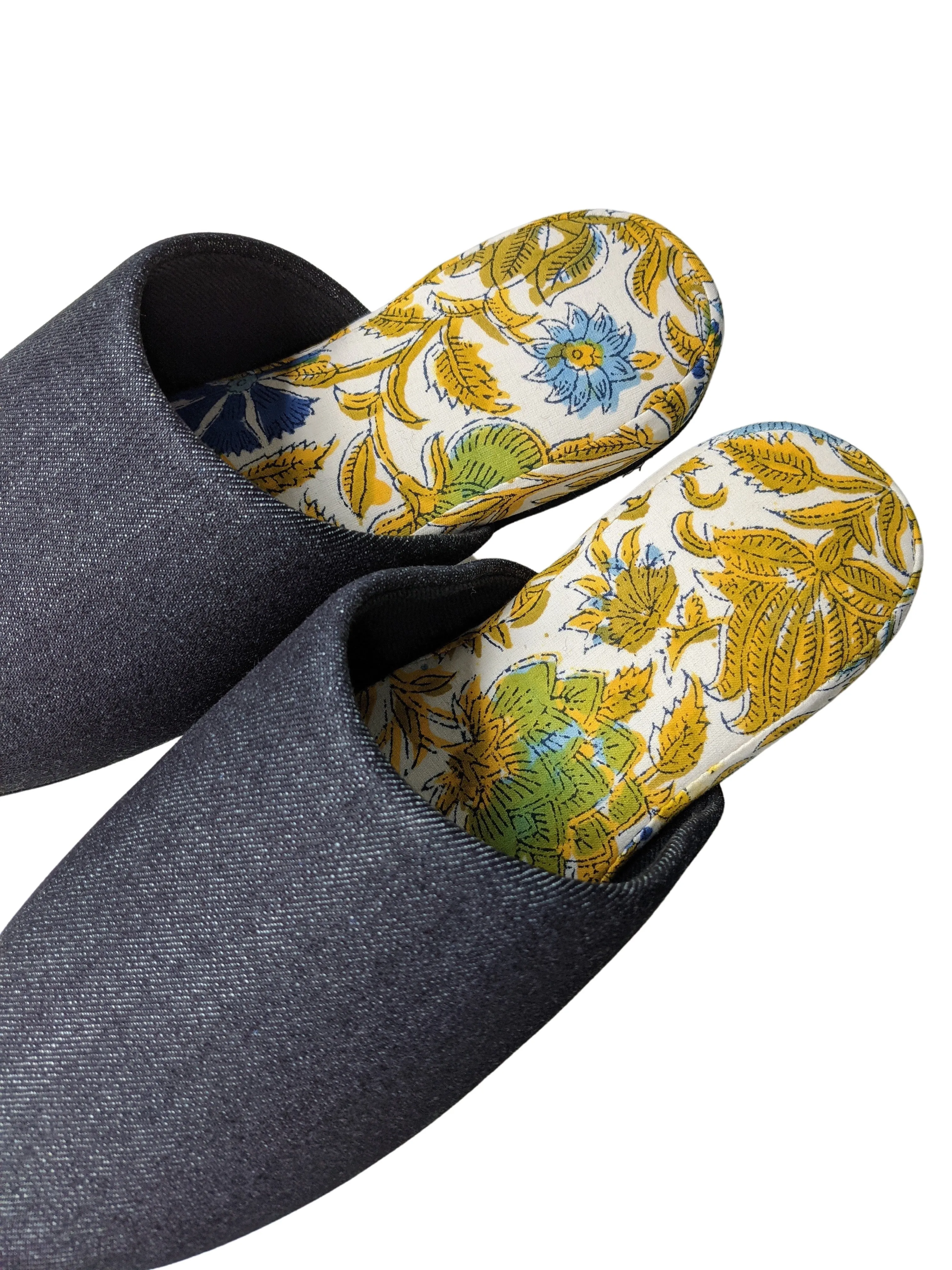 [SALE] Large| Denim and Flowers Mix Slippers [Black wool felt sole]