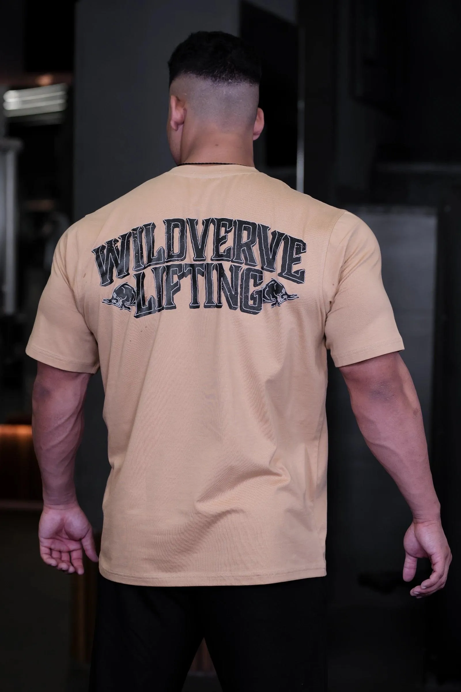 WILD VERVE LIFTING T-SHIRT (BEIGE)